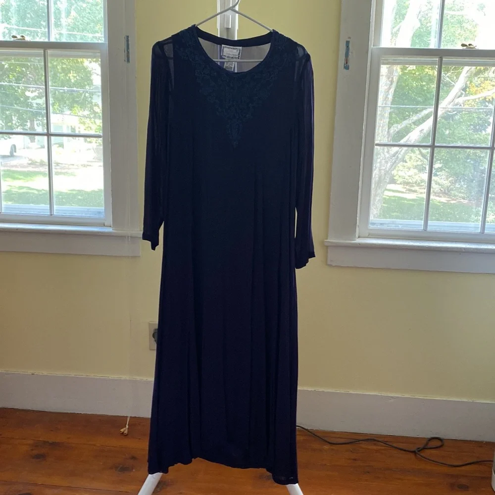April Connell Maxi Dress - Picture 7 of 14